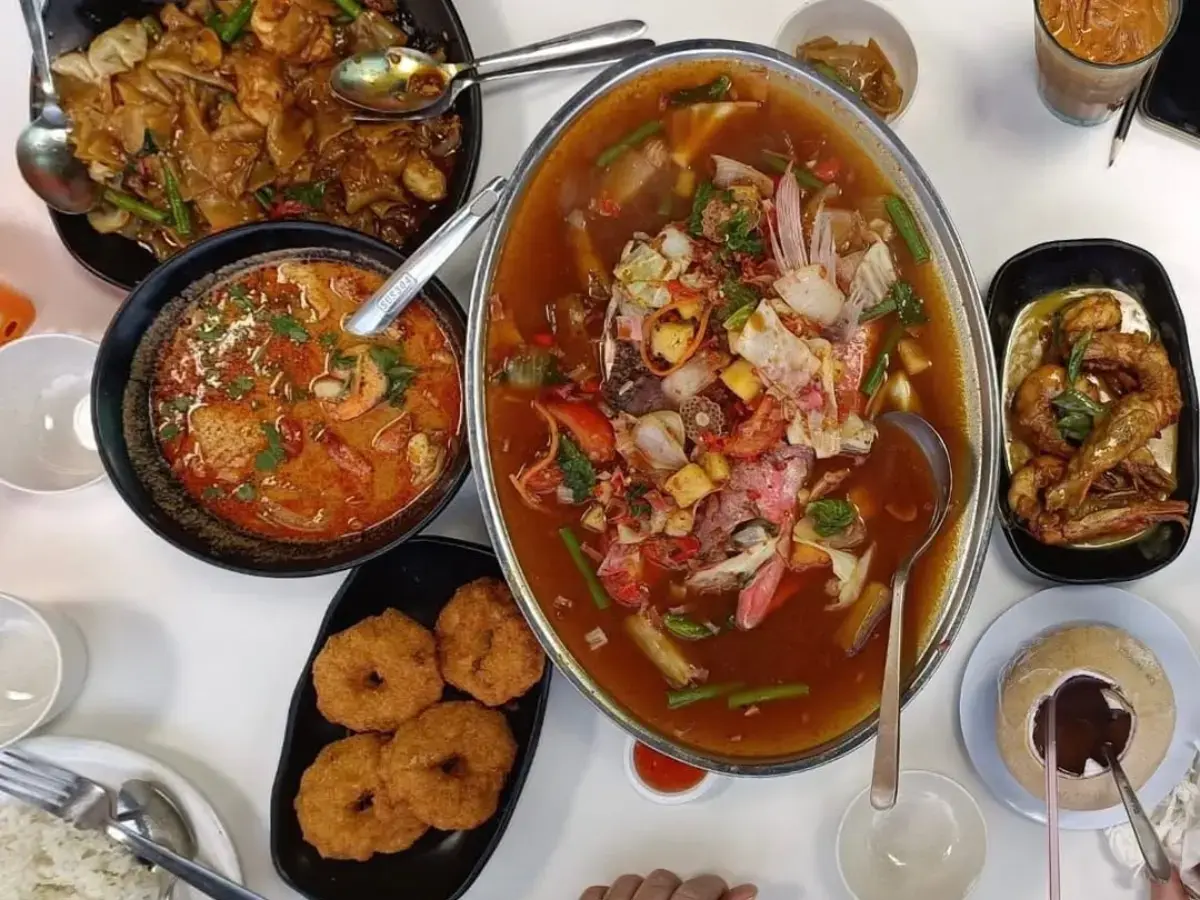 Magic Wok Family Restaurant