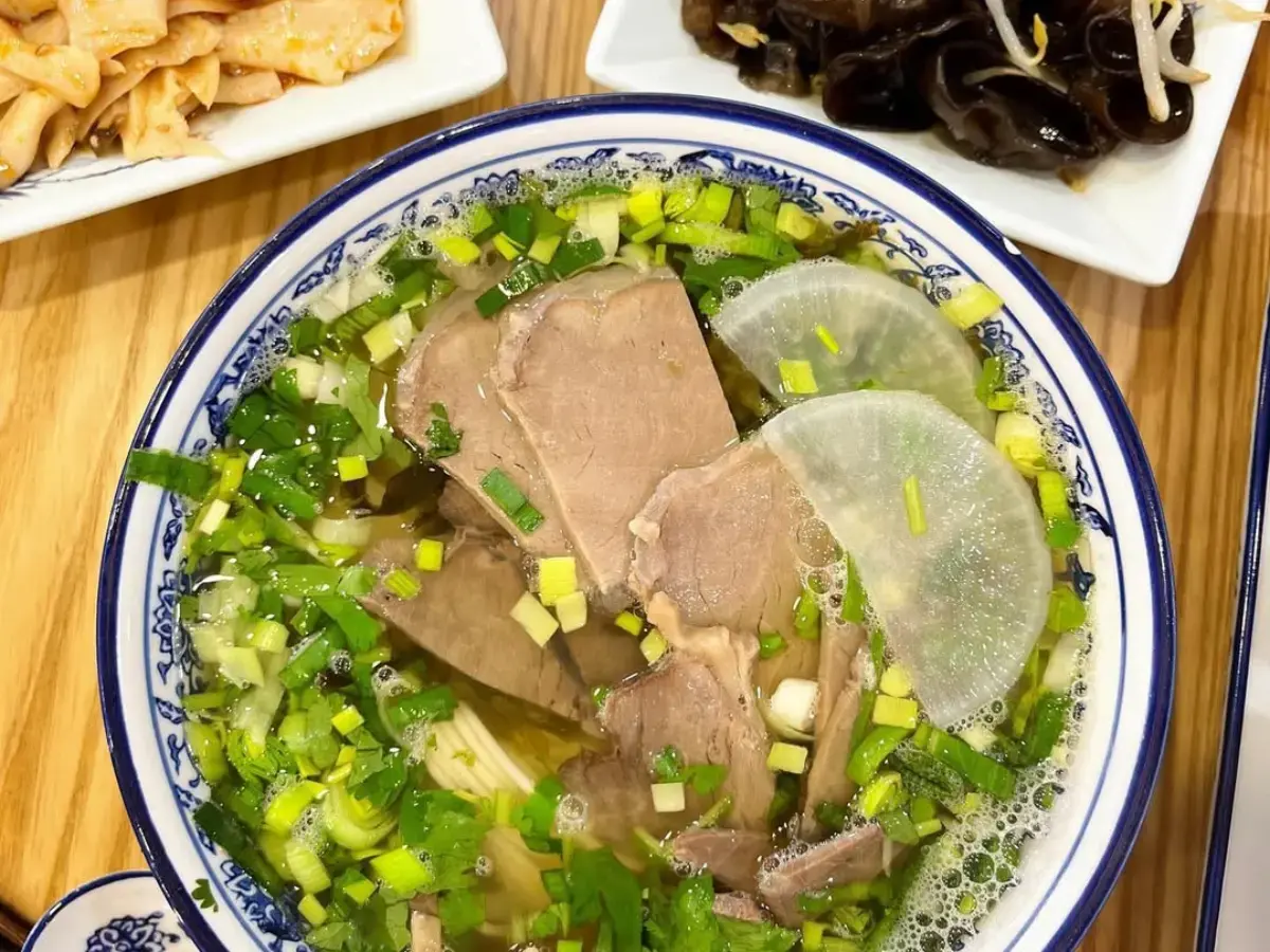Tongue Tip Lanzhou Beef Noodles