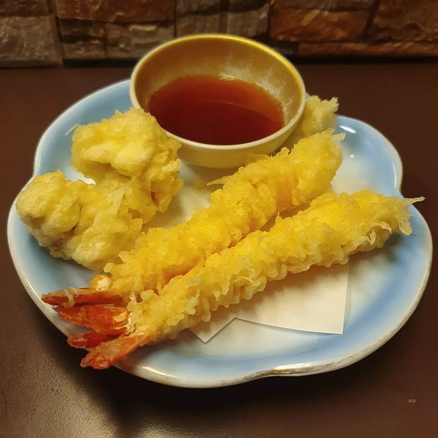 Dosukoi ｘ Donpachi Japanese Izakaya Dining & Sake Bar - Ebiten and Shirako Tempura