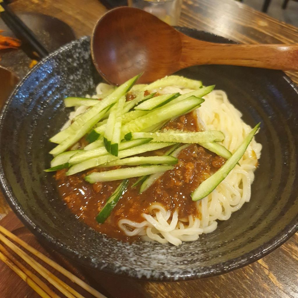 SMAC BBQ Black Bean Noodles