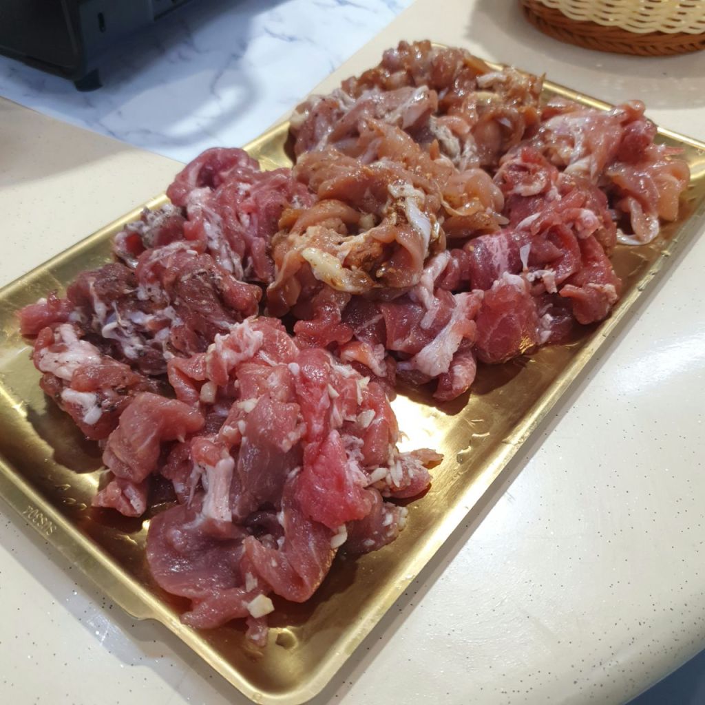 Super Thai Mookata Meat Platter