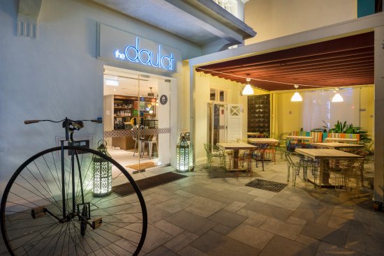 Loft-Style Hotel In Singapore | The Daulat Hotel