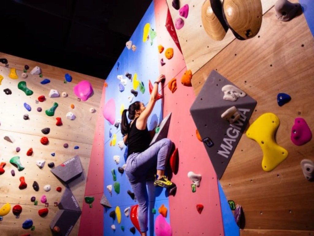 Best Rock Climbing & Bouldering Gym In Singapore | BFF Climb
