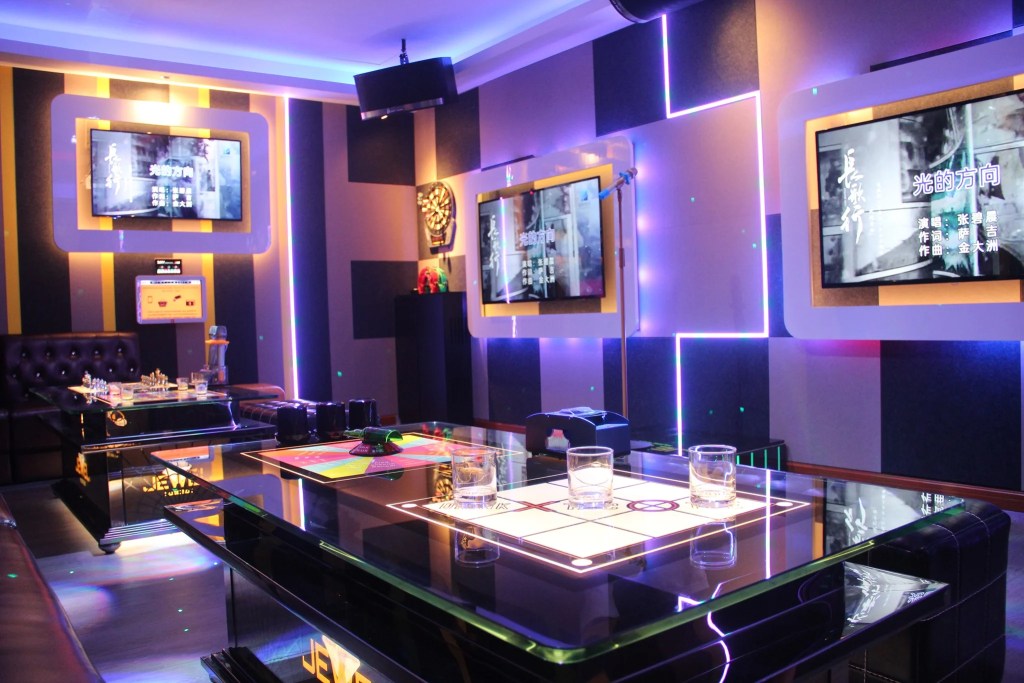 Jewel Music Box Interior