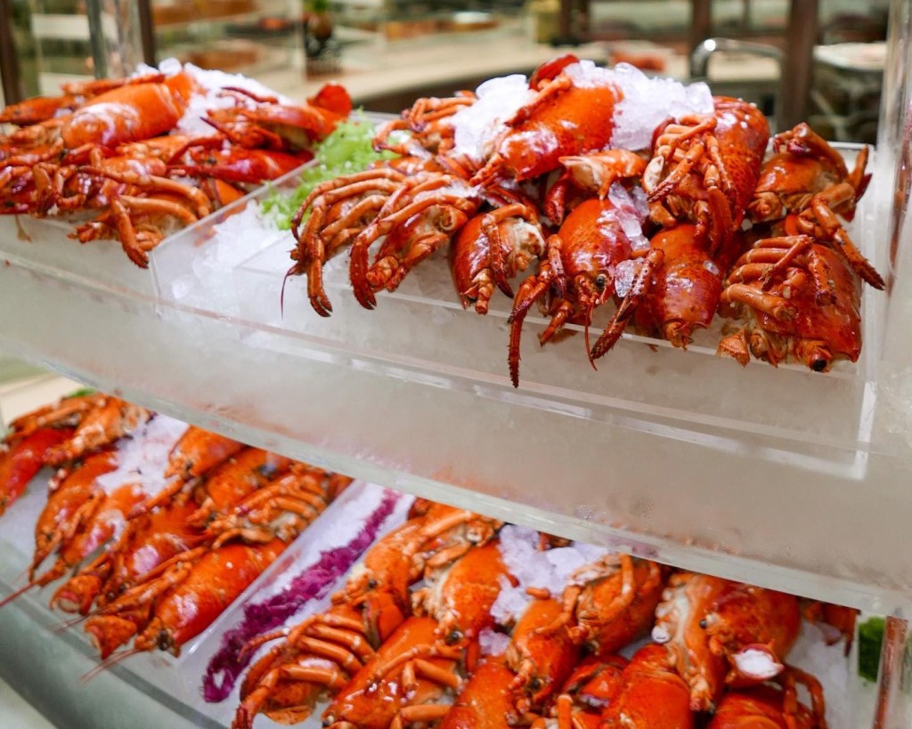 Best Father’s Day Restaurants | RISE Restaurant Food