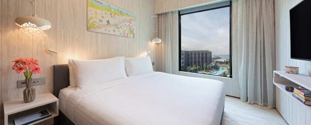 Best Hotel Swimming Pools In Singapore | Village Hotel Sentosa Room