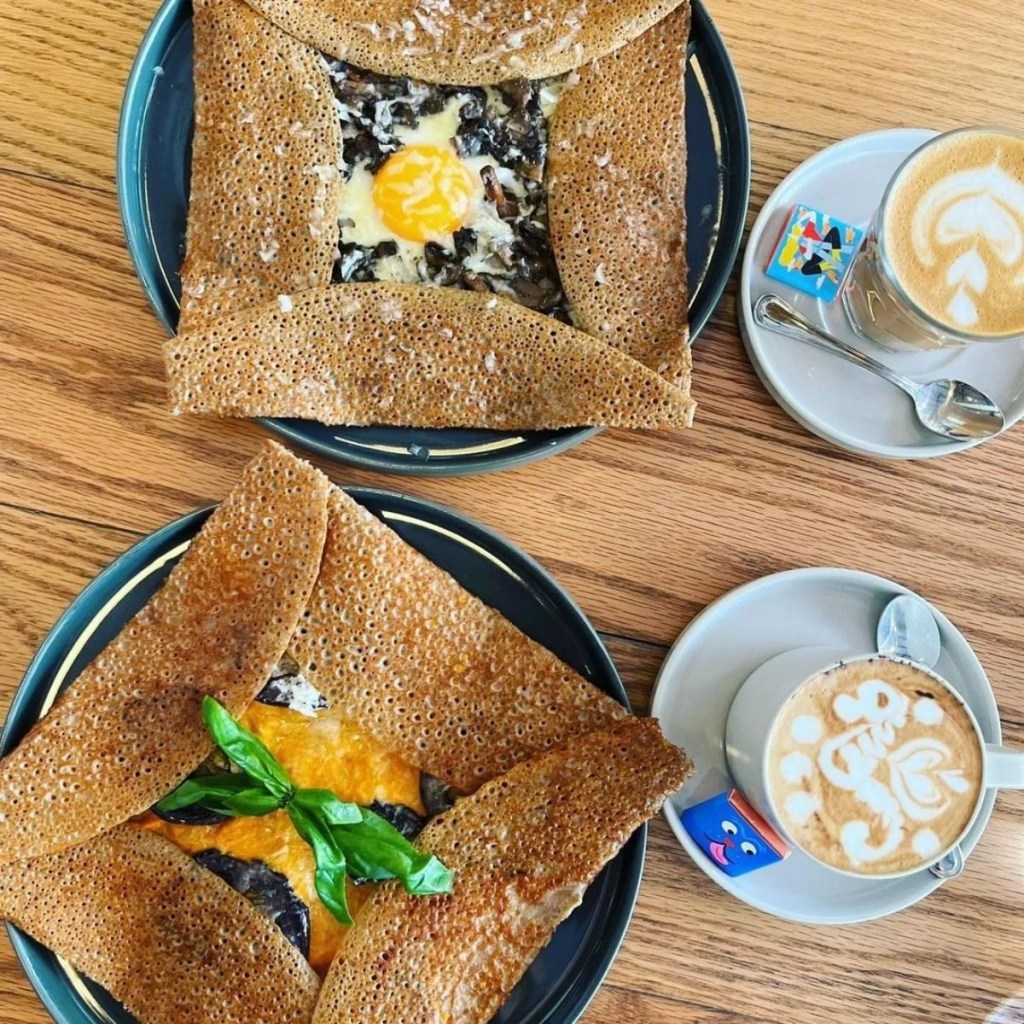 Best Food Places In Orchard | French Fold