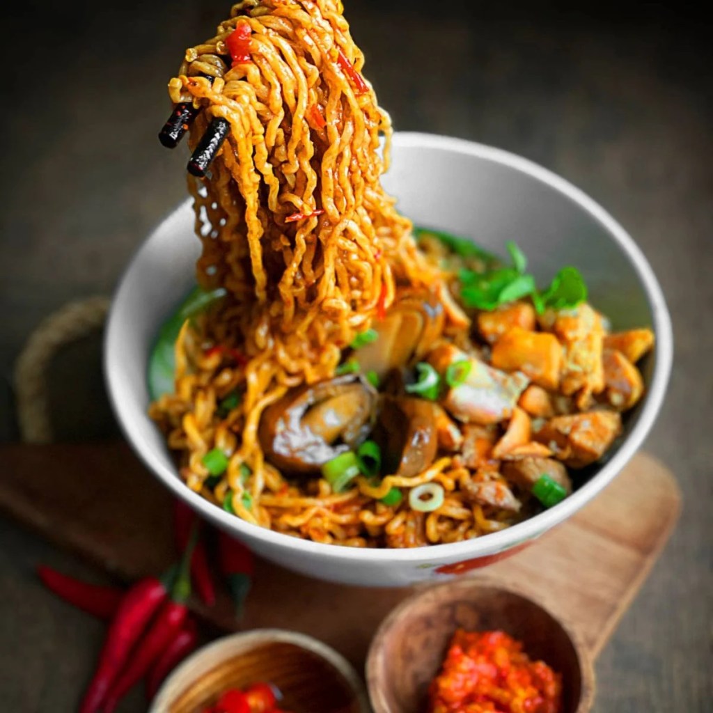 Best Food Places In Orchard | I Want My Noodle