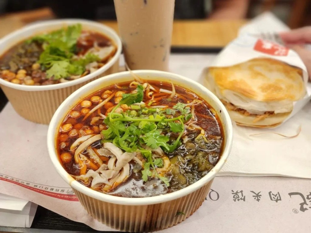 Best Food Places in Paya Lebar Square | Qin Ji Rougamo