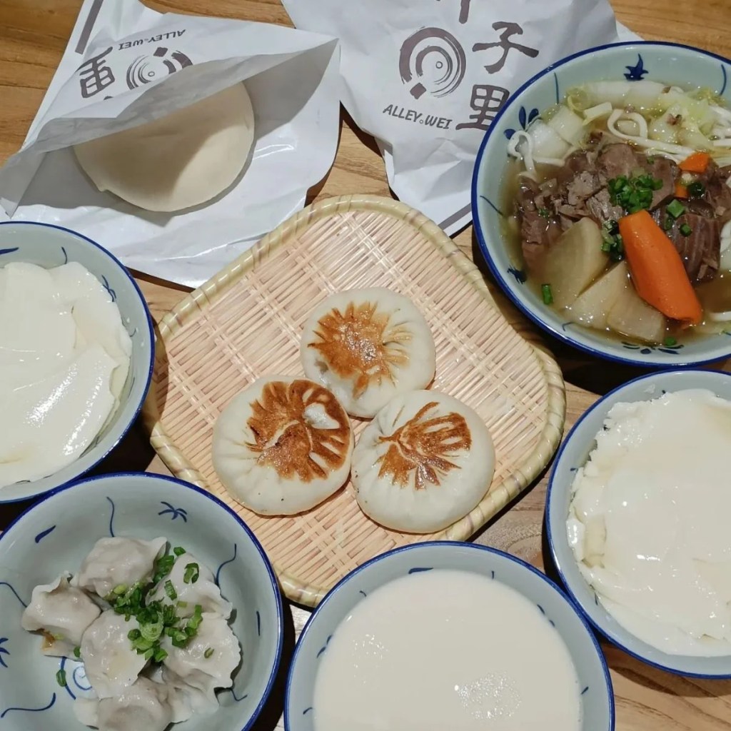 Best Food Places in Tampines Mall | Alley Wei