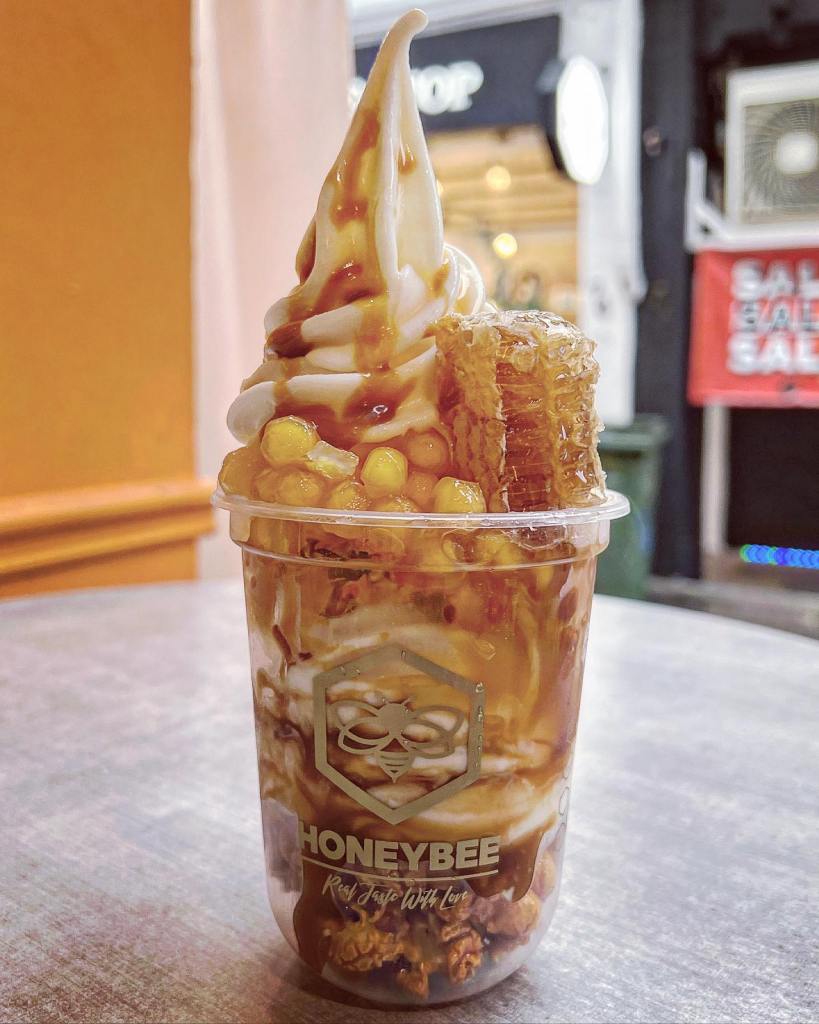 Honeybee Royal Caramel Popcorn Softserve