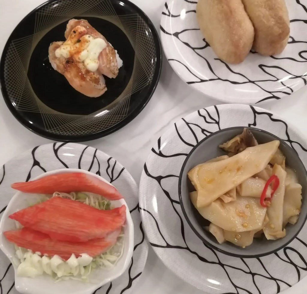 Things To Eat In 313 Somerset | Sushi Express
