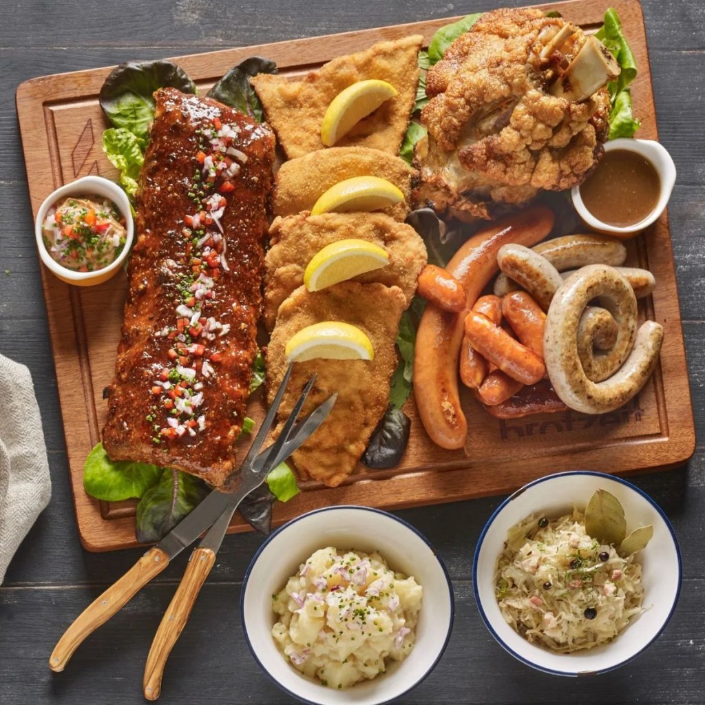 Best Food Places In VivoCity | Brotzeit