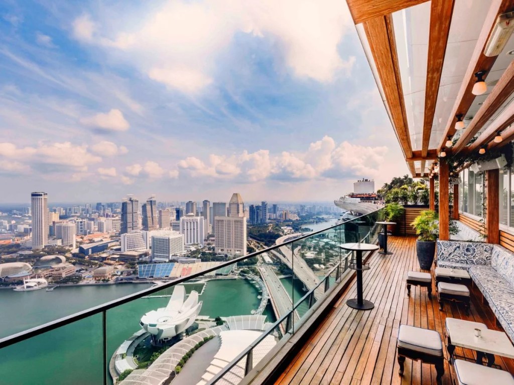 Best Rooftop Bars In Singapore | LAVO