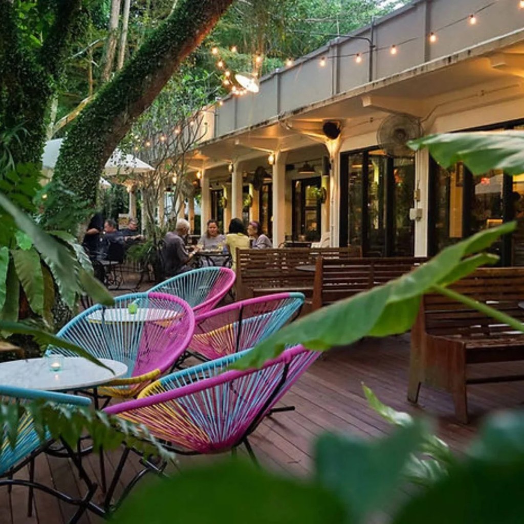 Best Romantic Cafes In Singapore | The Coastal Settlement