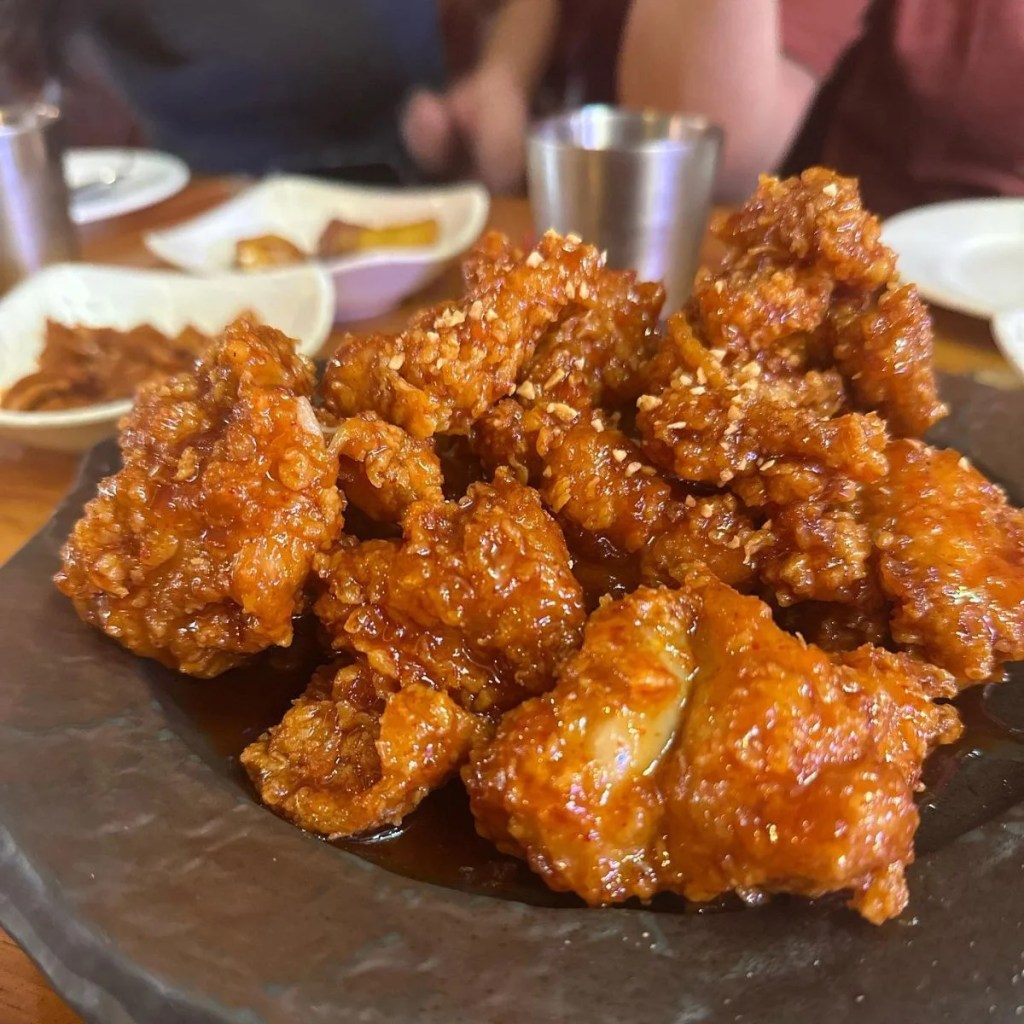 17 Best Korean Fried Chicken In Singapore [2024]