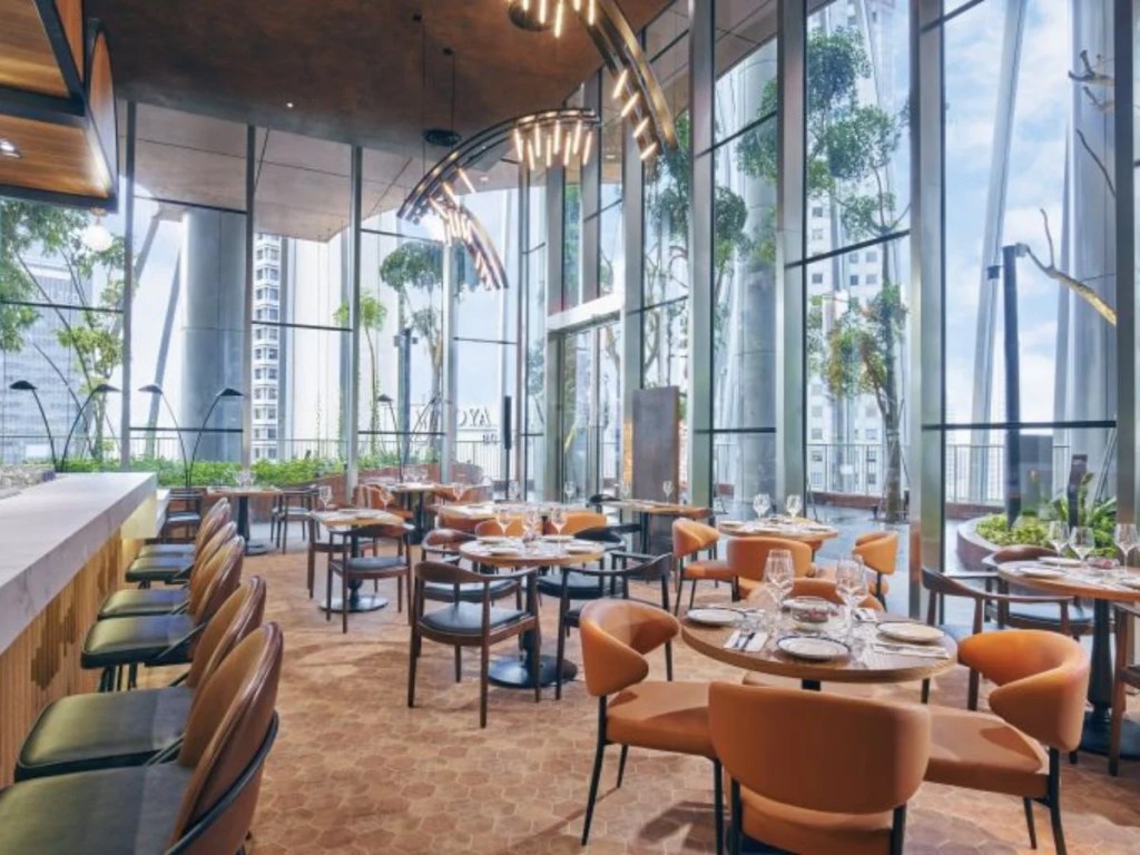 Best Waterfront Restaurants In Singapore | Sol & Ora