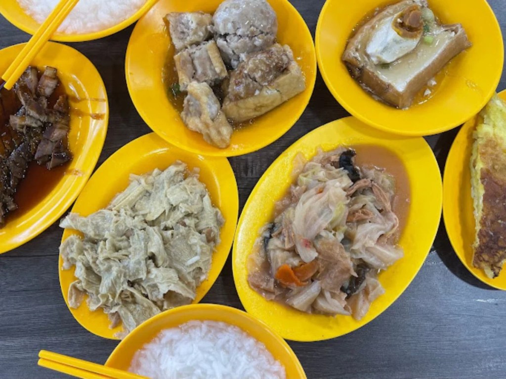 13 Best Teochew Porridge Places In Singapore [2025]