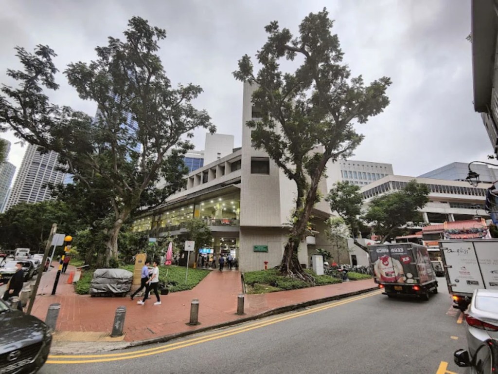 Best Hawker Centres In Singapore | Amoy Street Food Centre