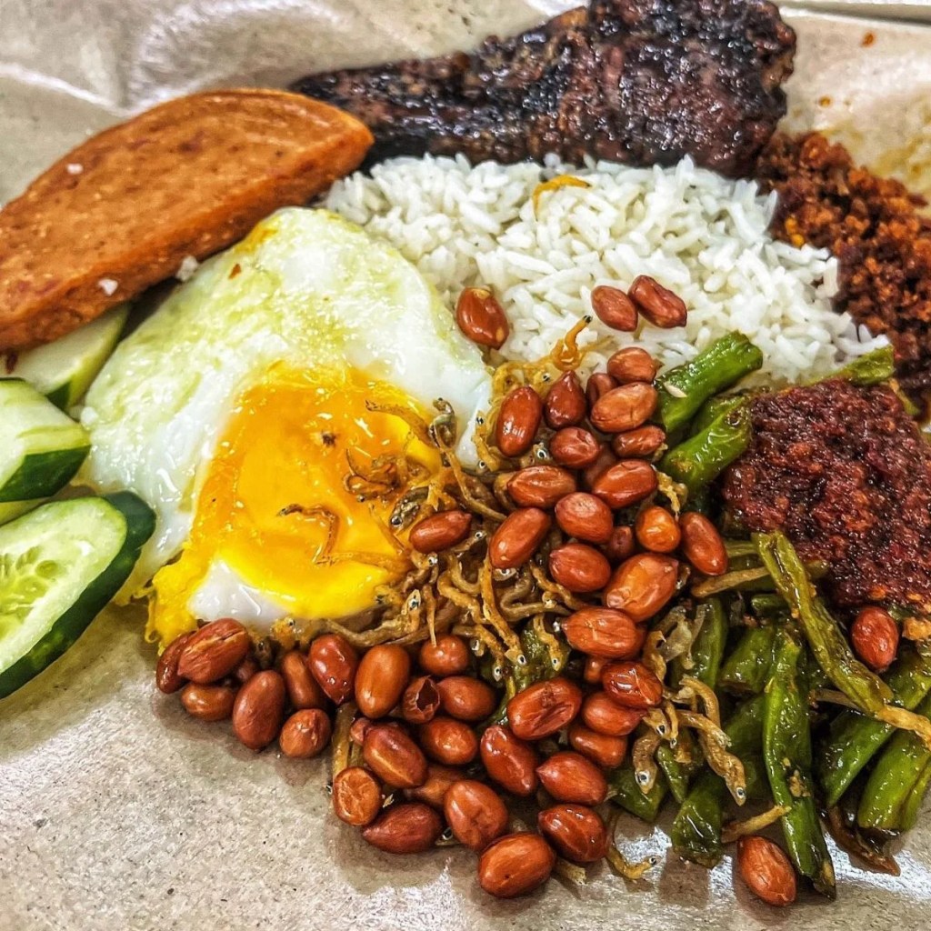 Best Nasi Lemak In Singapore | Bali Nasi Lemak
