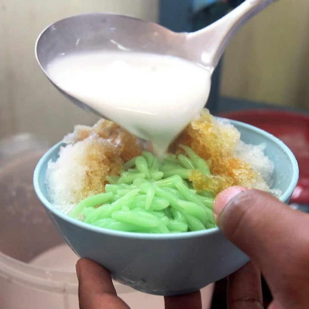 Best Food Stalls In Geylang Serai Market & Food Centre | Cendol Geylang Serai