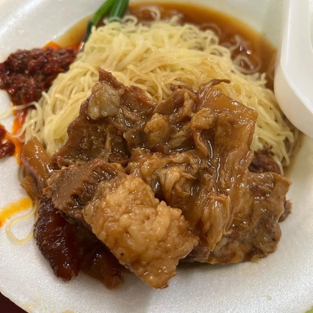 Best Food Stalls In Chinatown Complex Food Centre | Fatty Ox HK Kitchen
