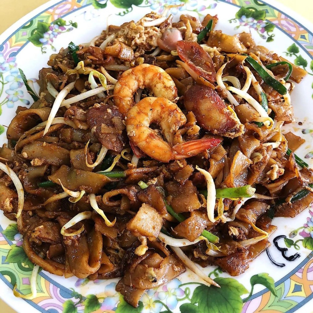Best Food Stalls In Chinatown Complex Food Centre | Hill Street Fried Kway Teow