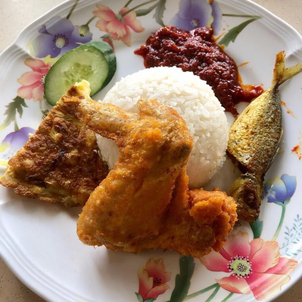 Best Nasi Lemak In Singapore | Latiffa Huri