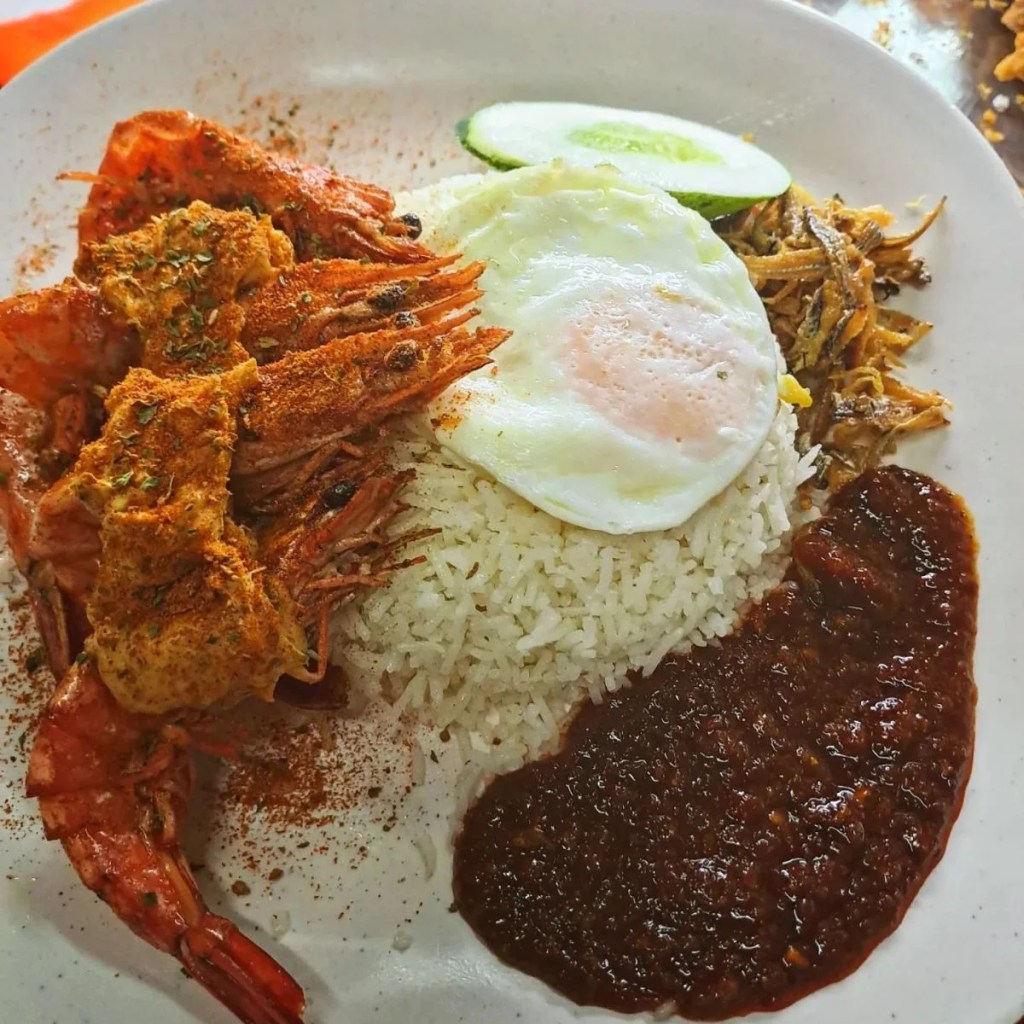 Best Nasi Lemak In Singapore | Lawa Bintang