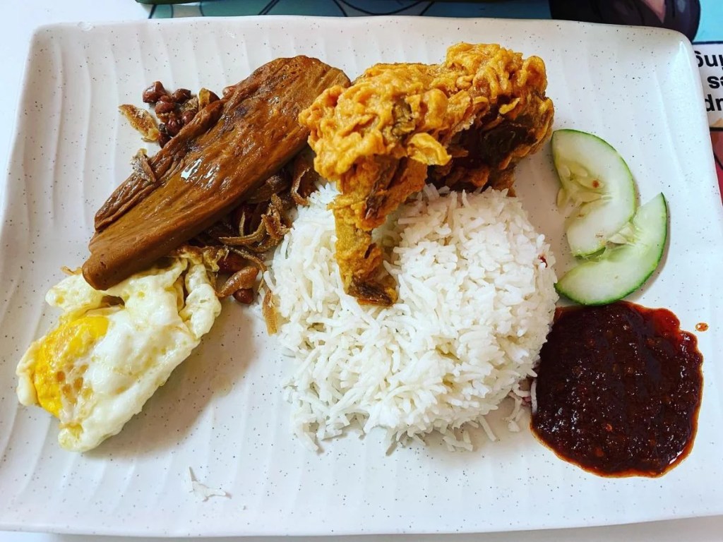 Best Nasi Lemak In Singapore | Selera Rasa Nasi Lemak