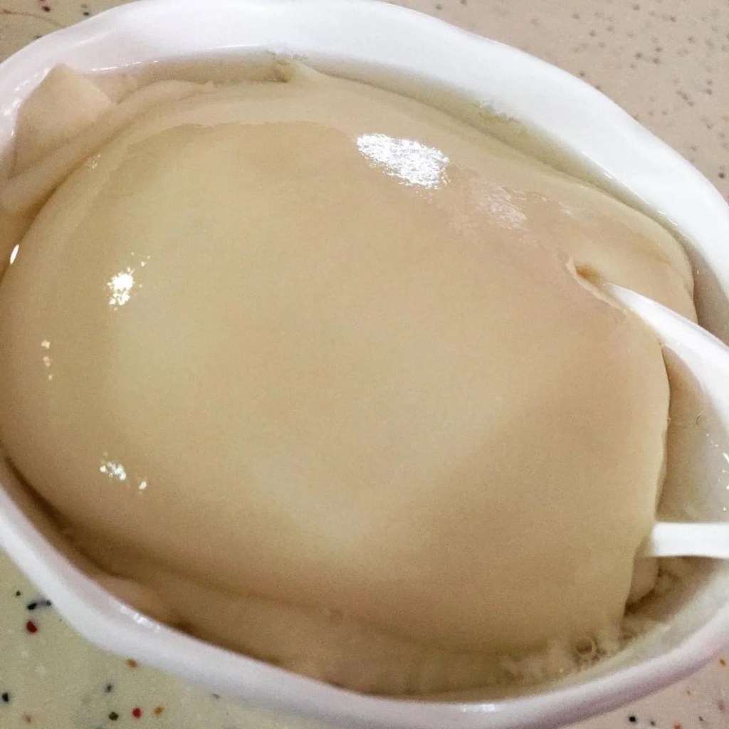 Best Food Stalls In Tiong Bahru Food Centre | Teck Seng Soya Bean Milk