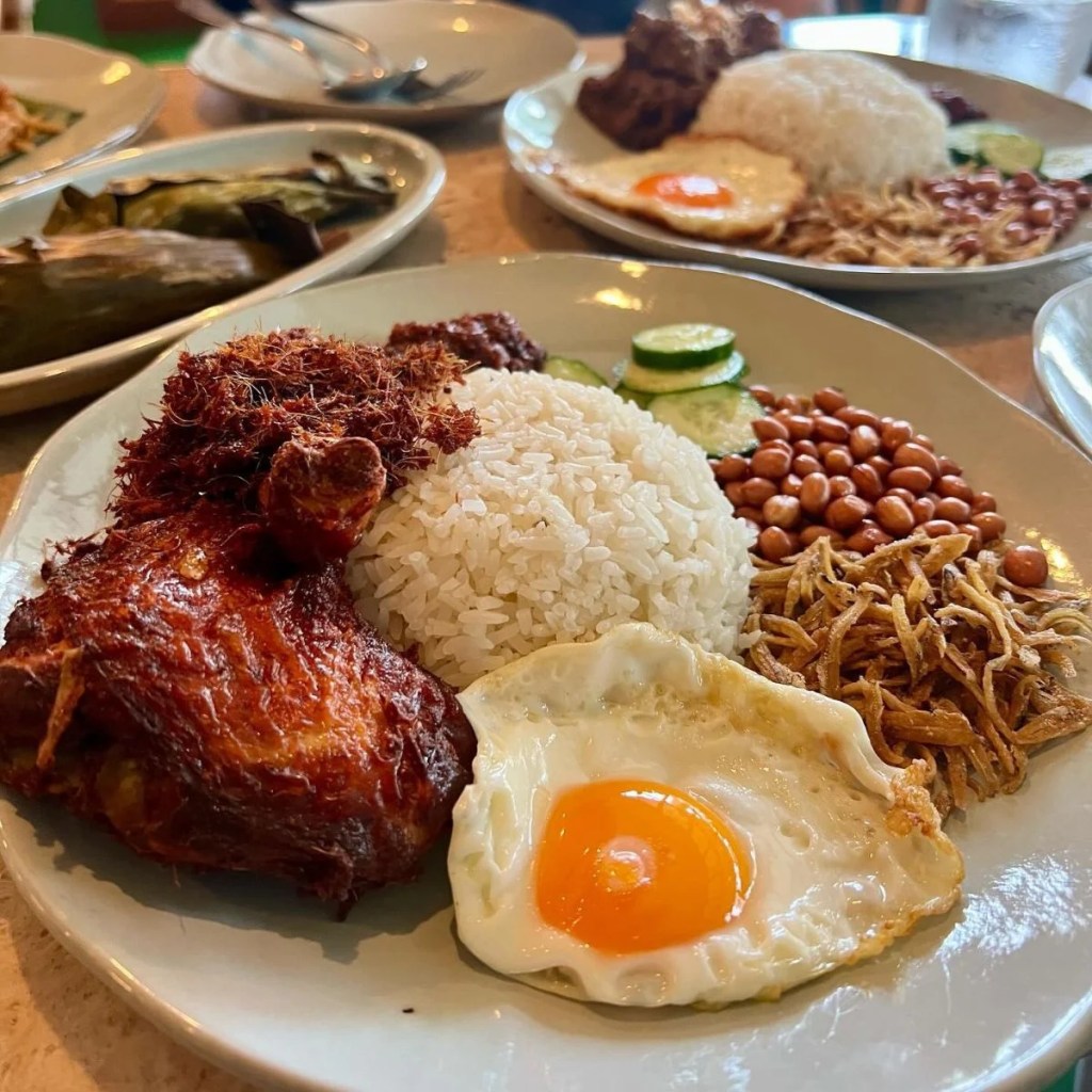 Best Nasi Lemak In Singapore | The Coconut Club