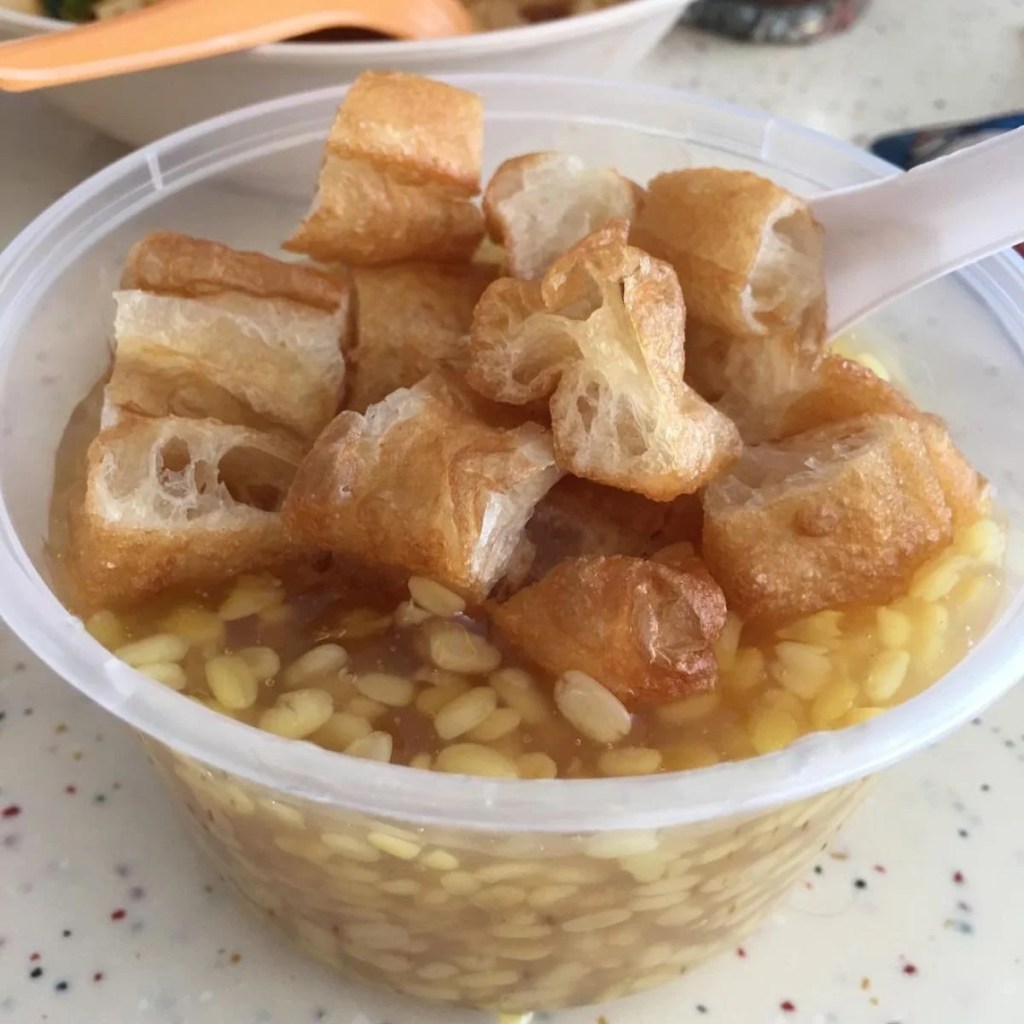 Best Food Stalls In Tiong Bahru Food Centre | Tiong Bahru Tau Suan