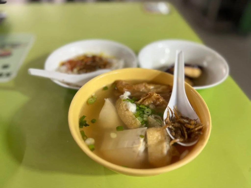 Best Food Stalls In Chinatown Complex Food Centre | Best Food Stalls In Chinatown Complex Food Centre | Xiu Ji Ikan Bilis Yong Tau Foo
