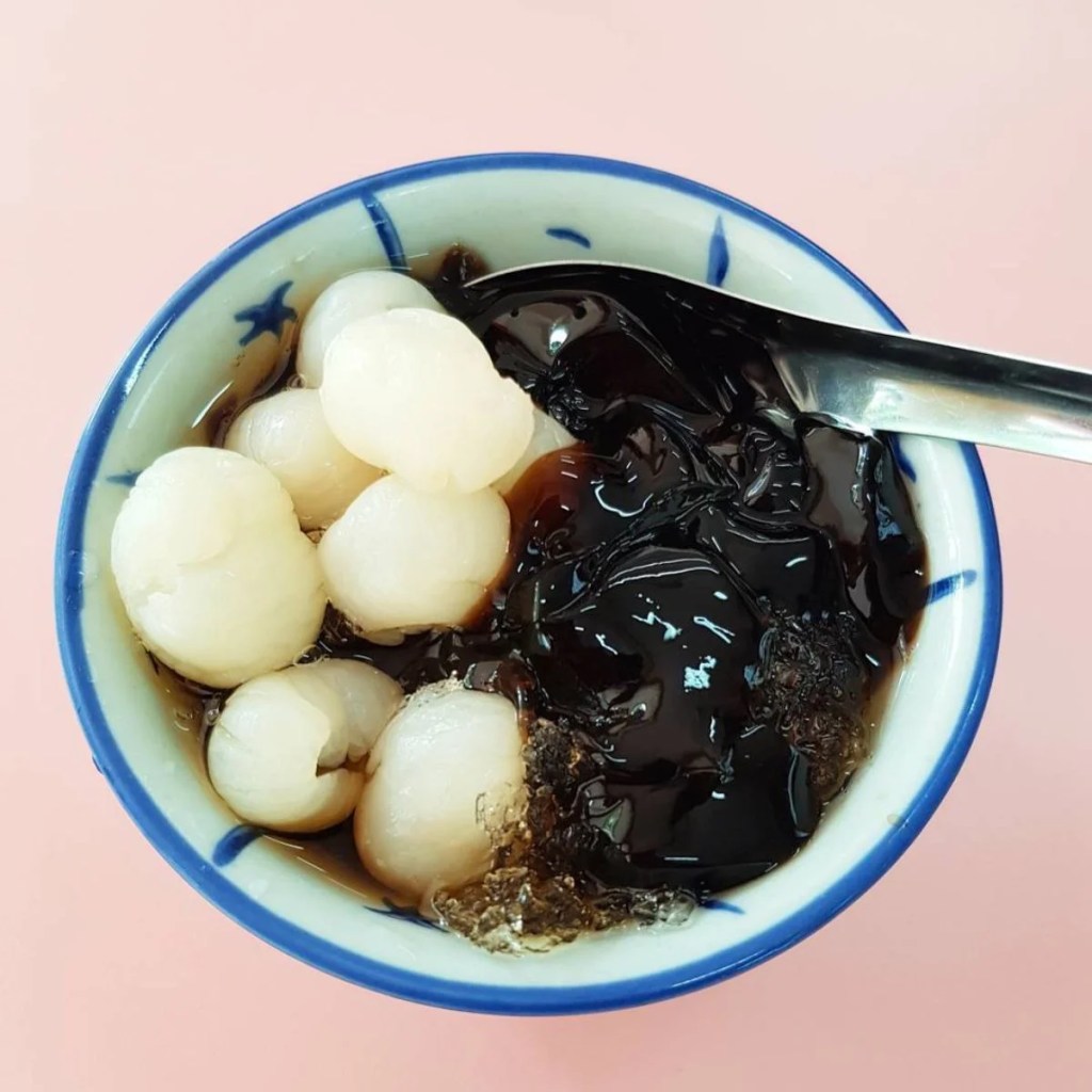 Best Food Stalls In Golden Mile Food Centre | Zhao An Granny Grass Jelly