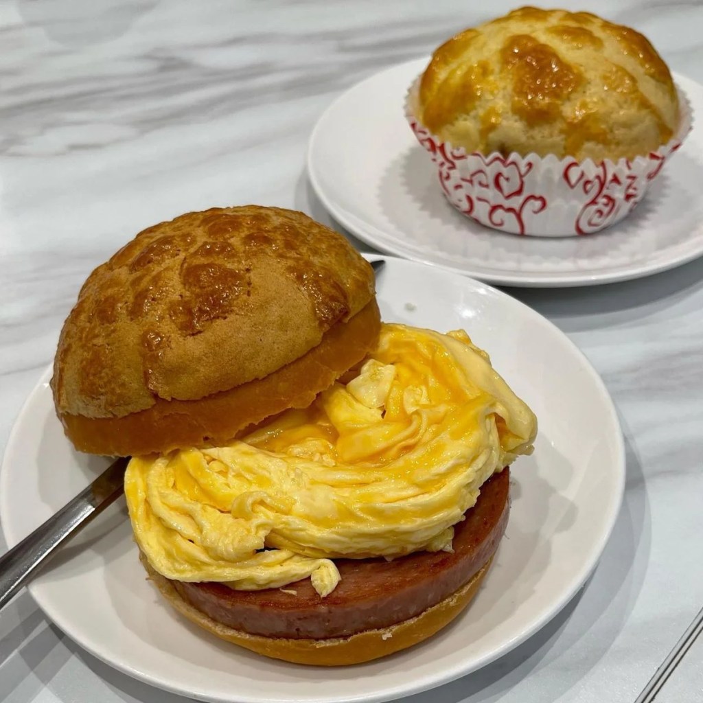 Best Hong Kong Cafes in Singapore | Tsui Wah